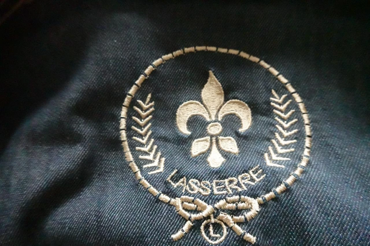 Lasserre Y2K denim jacket with rhinestones size 42 – photo 6